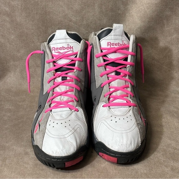 Men's Reebok Kamikaze 2 Mid Breast Cancer Awareness Gray/Pink Size 11 - Picture 2 of 6